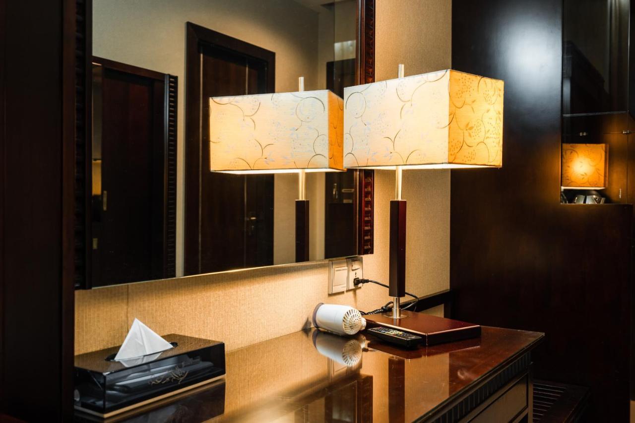 Hotel S Damansara Петалинг Джая Екстериор снимка